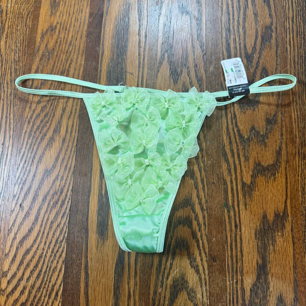 Delicates NWT Women’s Size 7 Green 3D Bow Design Thong Lingerie Sleepwear Y2K